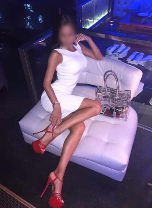 exclusive girll