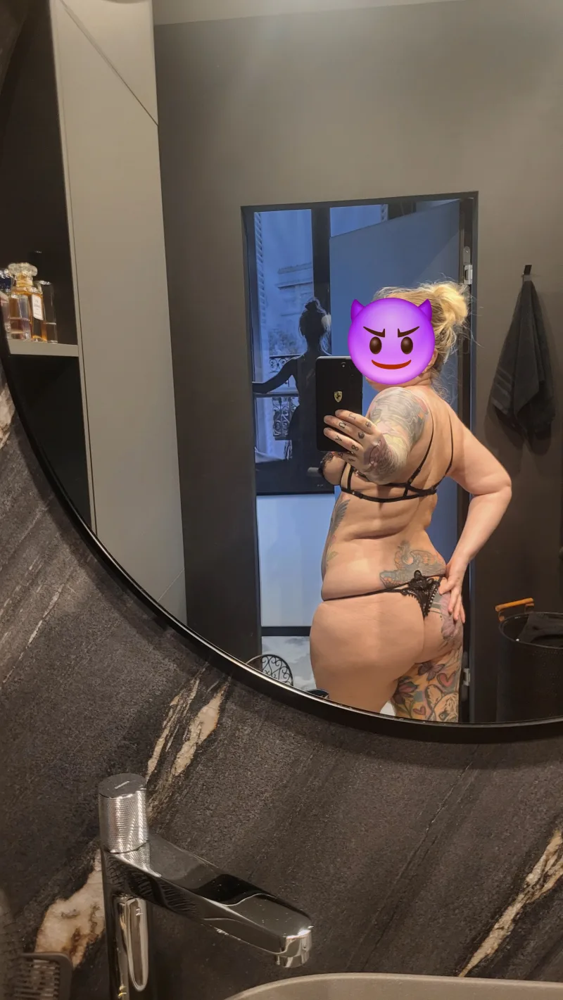 Atrakcyjna 32-latka , Szukam konkretnych zdecydowamych dyskretnych Panów Panie i Pary do gorących erotycznych sex spotkań😈💋