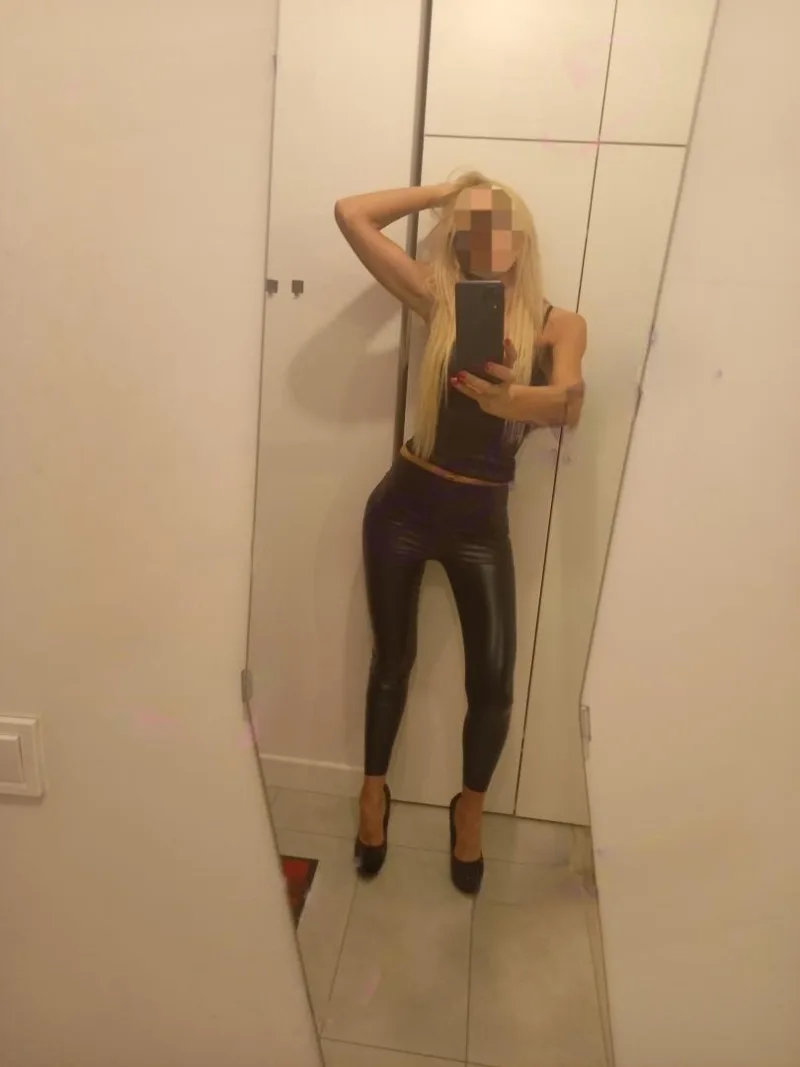 Kicia debiut